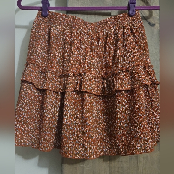 PAPER CRANE Smocked ruffle layer mini skirt. Rust/blue. Size small NWT - Picture 7 of 10